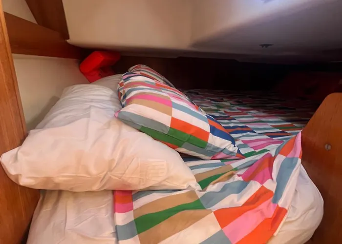 Botel Deepblue Sail Boat *